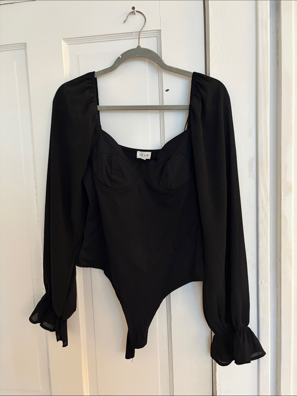 Le Lis Black Long-Sleeve Puff-Sleeve Bodysuit